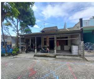 Rumah Seken Terawat Dekat Ciputra Hospital Citra Raya 560jtan J-27965 lokasi di Cikupa, tersedia melalui melalui situs Olx