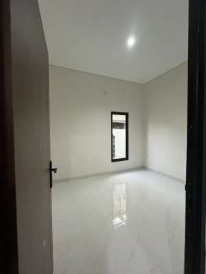 Rumah Strategis 10 Menit ke Stasiun Sudimara SHM Dibantu KPR J-31392 lokasi di Ciputat, tersedia melalui melalui situs Olx