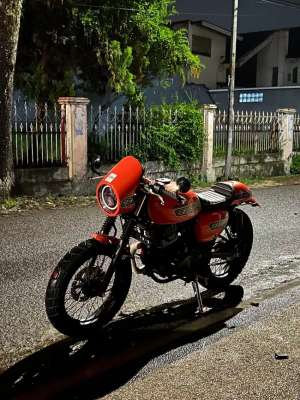 Jual bekas W175 custom by street arts custom,lokasi di Cimeunyan
