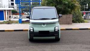 Jual bekas Wuling Air EV Long Range Hijau 2022 KM10rb Record Bonus Wall Charger,lokasi di 