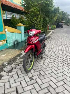 Jual bekas Yamaha Vega ZR th 2010,lokasi di Gayamsari