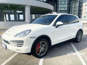 Jual bekas 2011 Porsche Cayenne 3.6 SUV AWD Rawatan Rutin ATPM Odo 52rb milB GENAP Pjk JULI 2025 Interior Orsinil No PR Siap Dipakai Luar Kota Pulau Otr KREDIT,lokasi di DKI Jakarta