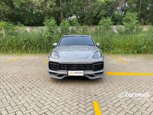 Jual bekas 2012 Porsche Cayenne 4.8 Turbo SUV,lokasi di Banten
