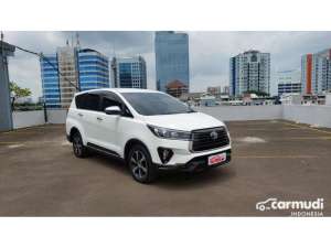 Jual bekas 2022 Toyota Kijang Innova 2.4 Venturer MPV,lokasi di DKI Jakarta