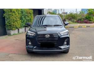 Jual bekas 2024 Daihatsu Rocky 1.2 X SUV hitam km 14 ribuan manual,lokasi di DKI Jakarta