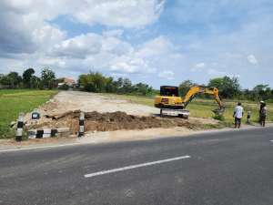 300 Jutaan Tepi Jalan Aspal Godean Tanah Murah Jogja lokasi di Sleman, tersedia melalui melalui situs Olx
