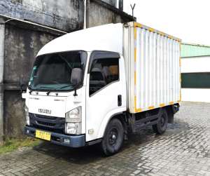 Jual bekas 47rbKMbanBARU MURAH CDE Isuzu elf engkel NLR 55 TX box besi 2021 bok,lokasi di Jakarta DKI