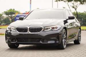 Jual bekas Adrenaline BMW 320i Sport 2021 New Model c200 c300 x1 520i 2020,lokasi di 