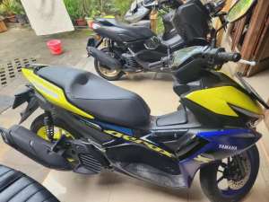 Jual bekas Aerox 155 all new kuning 2023 low km Gbm,lokasi di Depok