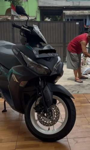 Jual bekas Aerox 2021 connected. MULUS,lokasi di Tangerang