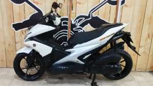 Jual bekas AEROX S 155 ABS 2017 CIAMIK POLLKREDIT MULAI DP 3JT,lokasi di Patrang