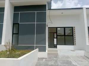 Akses Mudah Tol Japek Kawasan suryacipta Rumah Siap Huni Murah PEK lokasi di Klari, tersedia melalui melalui situs Olx