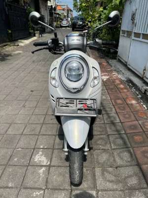 Jual bekas All New Honda Scoopy Prestige Tahun 2020 KeyLess,lokasi di Denpasar Barat