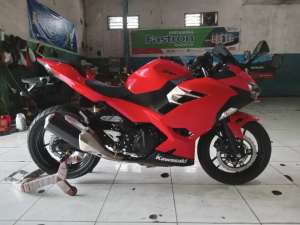 Jual bekas All new ninja 250fi,lokasi di Wiyung