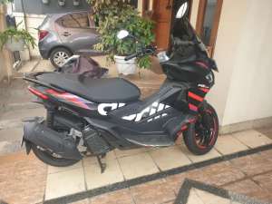 Jual bekas Aprilia SR GT 200 Replica,lokasi di Kebayoran Baru