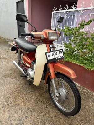 Jual bekas Astrea Prima Merah Tangan pertama,lokasi di Cimalaka