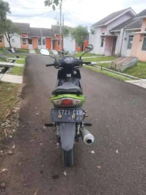 Jual bekas Axelo tahun 2013,lokasi di Maja