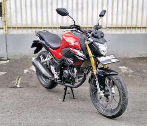 Jual bekas B-Bekasi Pajak Panjang Honda CB 150 R New Th. 2023 Superb Gress CB150,lokasi di Jatimakmur