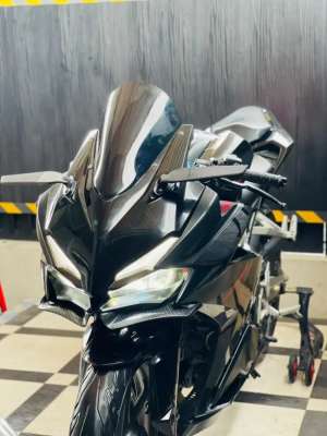 Jual bekas Babby rr honda cbr250rr black freedom cbr 250 rr 2018 cbr 250 cbr250,lokasi di Tambaksari