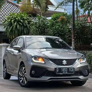 Jual bekas BALENO HB FACELIFT KM 17RB SEPERTI BARU,lokasi di 