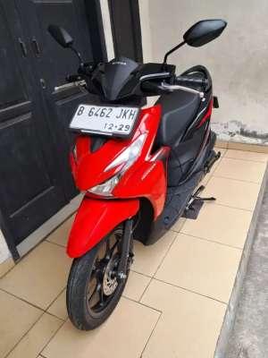 Jual bekas Beat cbs 2024 model terbaru,lokasi di Kebon Jeruk