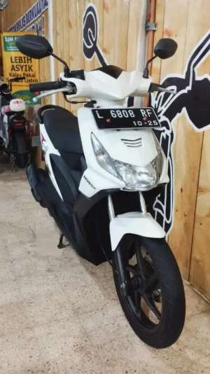 Jual bekas BEAT CW 2009 MANTAP POLLNON KREDIT,lokasi di Sumber Sari