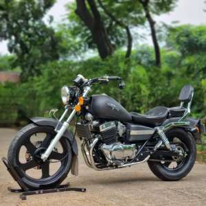 Jual bekas BENELLI PATAGONIAN EAGLE 250 KARBU 2018 KM 2000 PERAK PAJAK HIDUP,lokasi di Bekasi Selatan