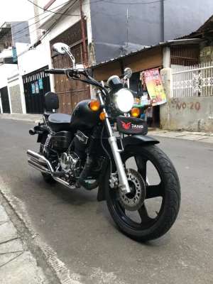 Jual bekas Benelli Patagonian Eagle PE 250 PE250 250 Karbu Karburator Low KM 2022,lokasi di Tambora