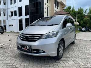 Jual bekas Bisa Dp 15jtHonda Freed 1.5 E Psd Matic 2012,lokasi di 