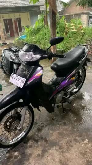 Jual bekas Bismillah di jual honda Supra surat Lengkap mati AE ngawi,lokasi di Widodaren