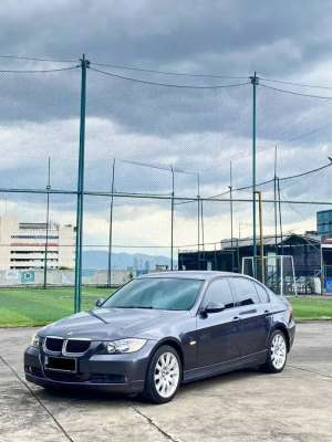 Jual bekas Bmw 320 E90 2008,lokasi di 