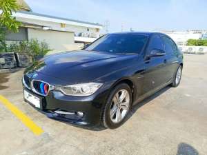 Jual bekas BMW 320i Sport ISTIMEWAH 2014,lokasi di 