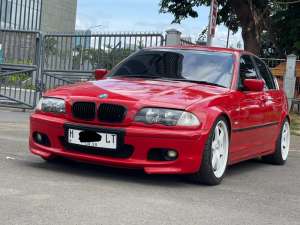 Jual bekas BMW 323I AT MERAH 2000 TERAWAT NEGO SAMPAI DEAL,lokasi di Jakarta DKI