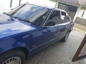 Jual bekas BMW 520i 1990 Bensin bisa TT,lokasi di 