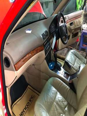 Jual bekas BMW 528i 1999 Bensin,lokasi di 