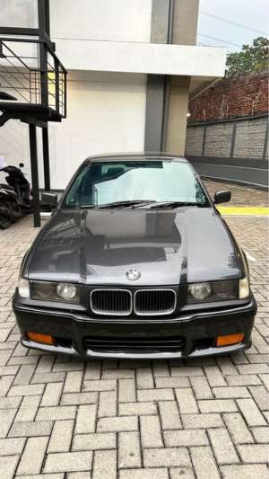 Jual bekas BMW E36 320i Manual 1997,lokasi di K                           