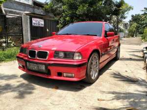 Jual bekas BMW E36 320i Matic 1995,lokasi di K                           