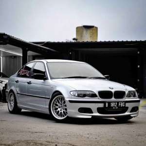 Jual bekas BMW E46 318i Matic 2002,lokasi di K                           