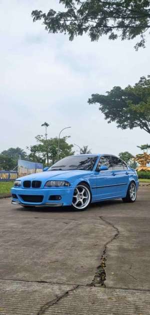 Jual bekas BMW E46 325i Matic 2001,lokasi di K                           