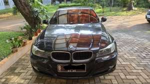 Jual bekas BMW E90 320i 2009,lokasi di 