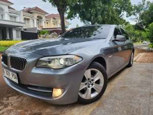Jual bekas Bmw F10 528i 2012,lokasi di 