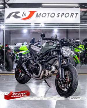 Jual bekas BPKBSTNK Ducati Monster 1100 EVO DIESEL 2014 Best Condition,lokasi di Kemang