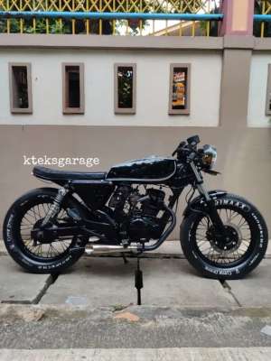 Jual bekas Bratcafe caferacer megapro new,lokasi di Pulo Gadung
