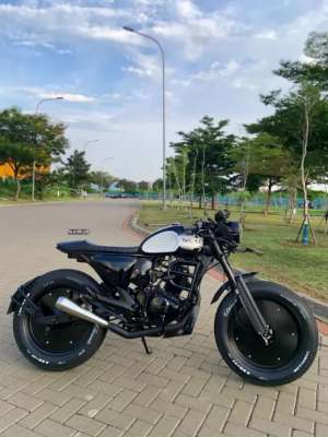 Jual bekas Bratcafe,Caferacer Custom MegaPro,lokasi di Pulo Gadung