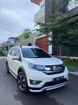 Jual bekas BRV 1.5 E matik 2017,lokasi di 