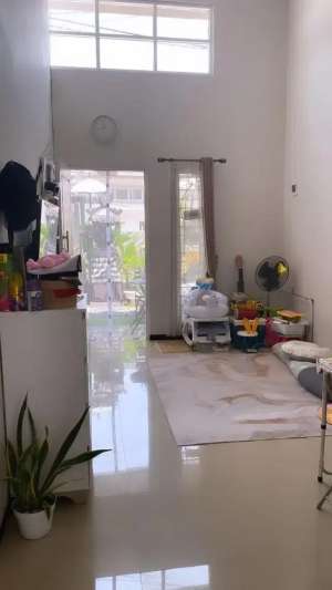 BUC DIJUAL RUMAH lokasi di Gubeng, tersedia melalui melalui situs Olx