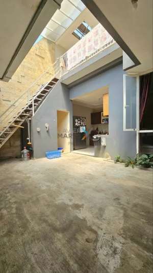 Butuh Cepat Laku Rumah Minimalis Modern di Greenwood Araya Malang lokasi di Blimbing, tersedia melalui melalui situs Olx