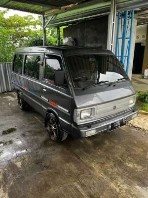 Jual bekas Carry st100 Hitam,lokasi di 