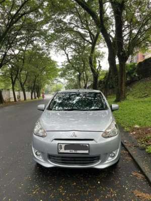 Jual bekas Cash Mitsubishi Mirage Exceed Matic 2014 pemakaian 2015 CASH,lokasi di 