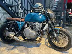 Jual bekas CB 400 Super Four Vtech,lokasi di Tegalrejo